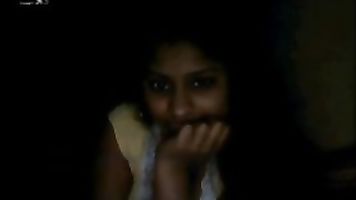 Divya Indian Babe On Cam - Movies.