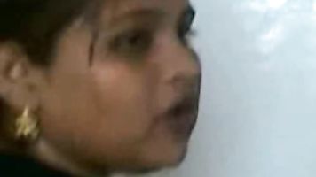 Lahoe Mature Hira Mandi couple enjoying group sex in their room.