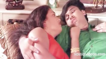 Mallu aunty forced by dever
