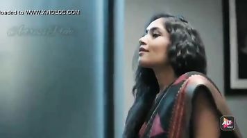 Tamil beautiful lady Licking her vagina so hardly with Tamil boy
