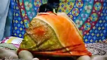 watch till the end. My desi aunt has the biggest butt and shows ait whikle sucking my dick