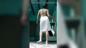 Indian nymphos girl dancing nude