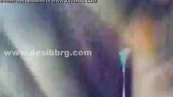 MOVIE-20190503-PV0001-Chennai (IT) Desi 27 yrs old married sexy and hot wife aunty Mrs. Niranjana showing her boobs to her 29 yrs old married husband sex porn film