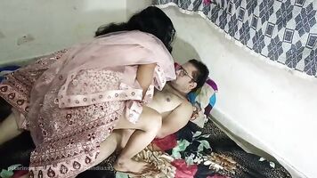 The bride was sucked and fucked by her old boyfriend on the wedding day by becoming a servant in her