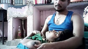 Tamil house housewife huge wonderful boobs