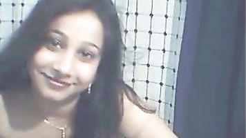 A killer blowjob by a mature Indian housewifer and guy getting his cock sucked in bedroom