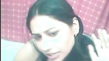 Housewife On A WebCam - Movies.